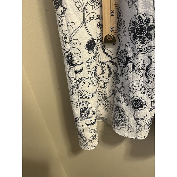 Talbots Women SMOCKED FIT & FLARE DRESS STENCIL FLORAL White And Blue $150 - Picture 9 of 13